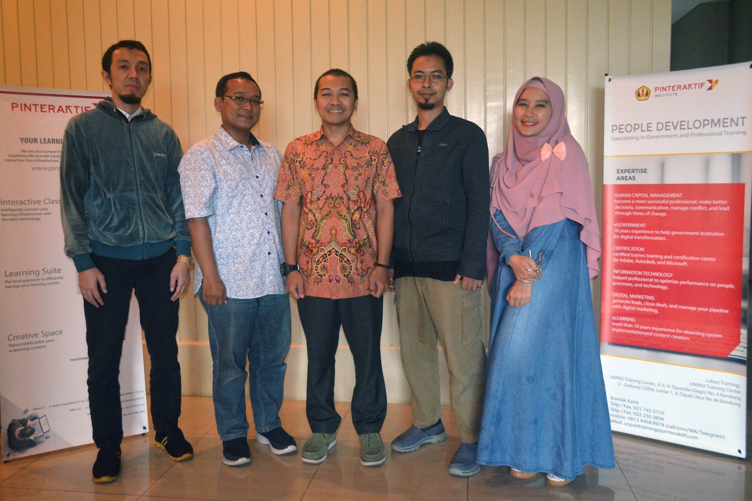 Pemerintah Provinsi DKI Jakarta - Design Grafis untuk Informasi Publik